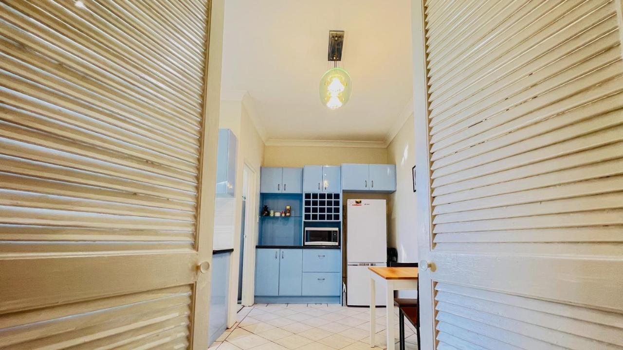 Апартаменти Carlton 3 Beds Unit - Free Parking Сідней Екстер'єр фото